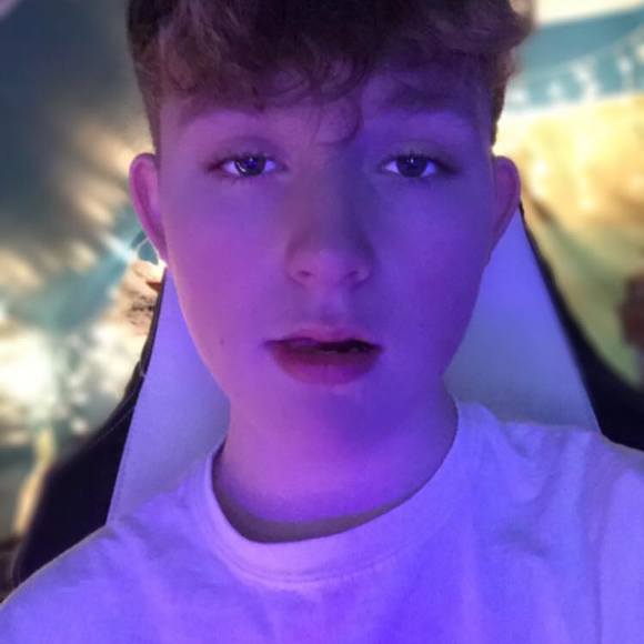 Meet your Posher, Brian - Picture 1 of 1